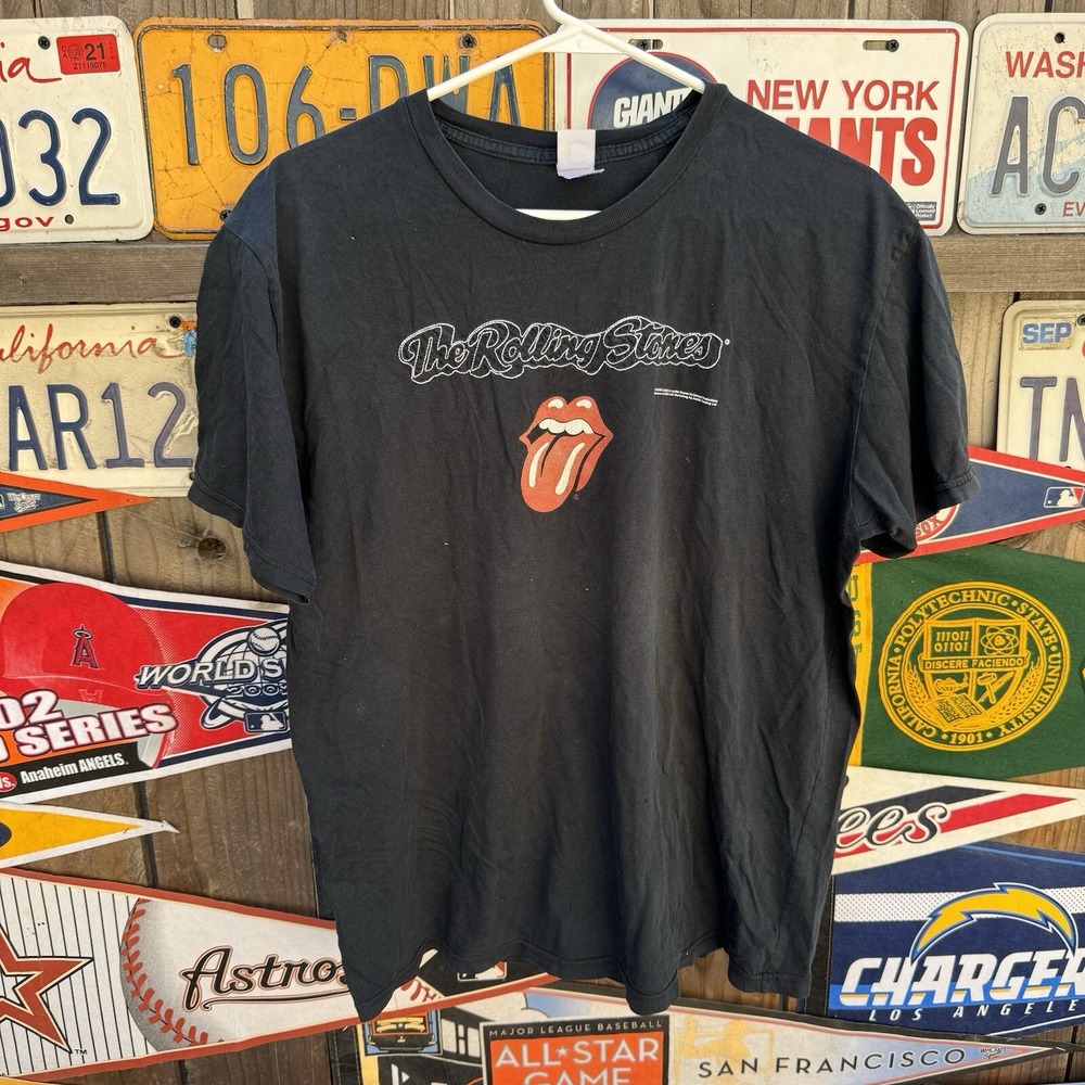Size L - Rolling Stones 2005 Black Shirt.‎ Tongue Logo